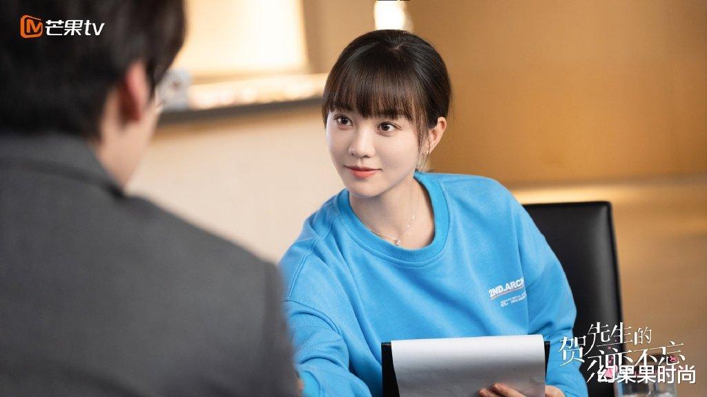 幻果果时尚|圆脸、细软发必学！《贺先生的恋恋不忘》女主胡意旋发型解析！