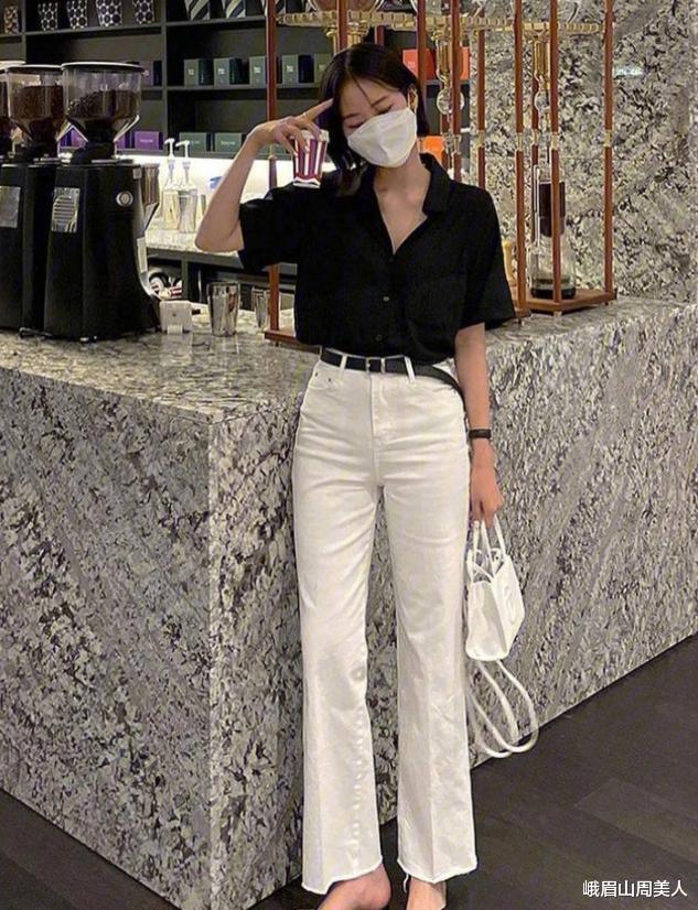 峨眉山周美人|女人裤子别乱买,今年流行这3款裤子,时髦显瘦还有女人味