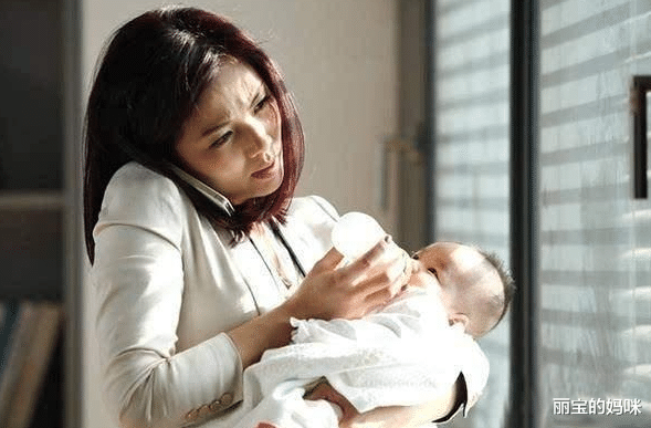 全职妈妈|三年抱俩，邻居直言羡慕全职生活，宝妈无奈苦笑：我更想上班