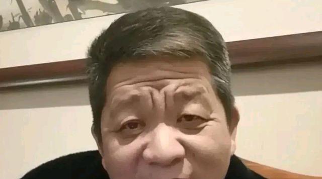 陈亚男|“榜一大哥”开播维护陈亚男，直言：有事冲我来，怒怼网友退货