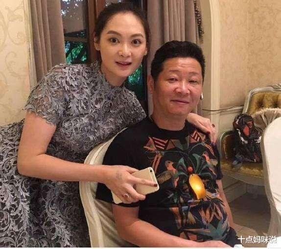 卡戴珊家族|娶小16岁的娇妻，回农村养鸡13年身价上亿，赵亮才是人生赢家？