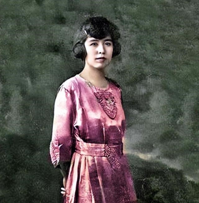 明儿说小|她不谈恋爱也无心婚嫁，一生挥金如土，遗愿捐尽家财不留骨灰