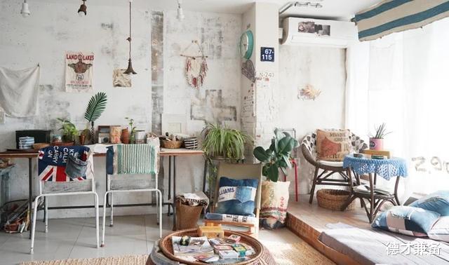 |拒绝断舍离,她坚持赤贫风设计,把家堆满“破烂儿”,是何体验?