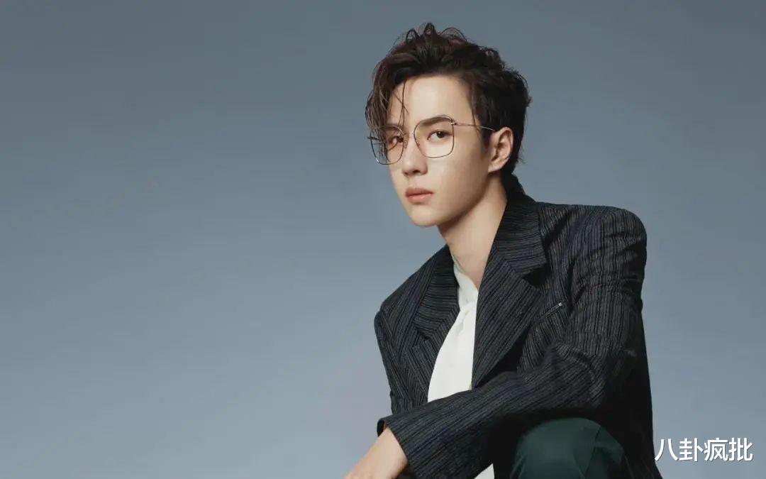 迪丽热巴|热巴范丞丞合作？陈小纭很火？易烊千玺买奖？王一博念旧情？谭松韵转型？