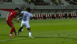 武磊|救世主！武磊2场轰3球，连续首开纪录+斩获MVP，带队冲击12强赛