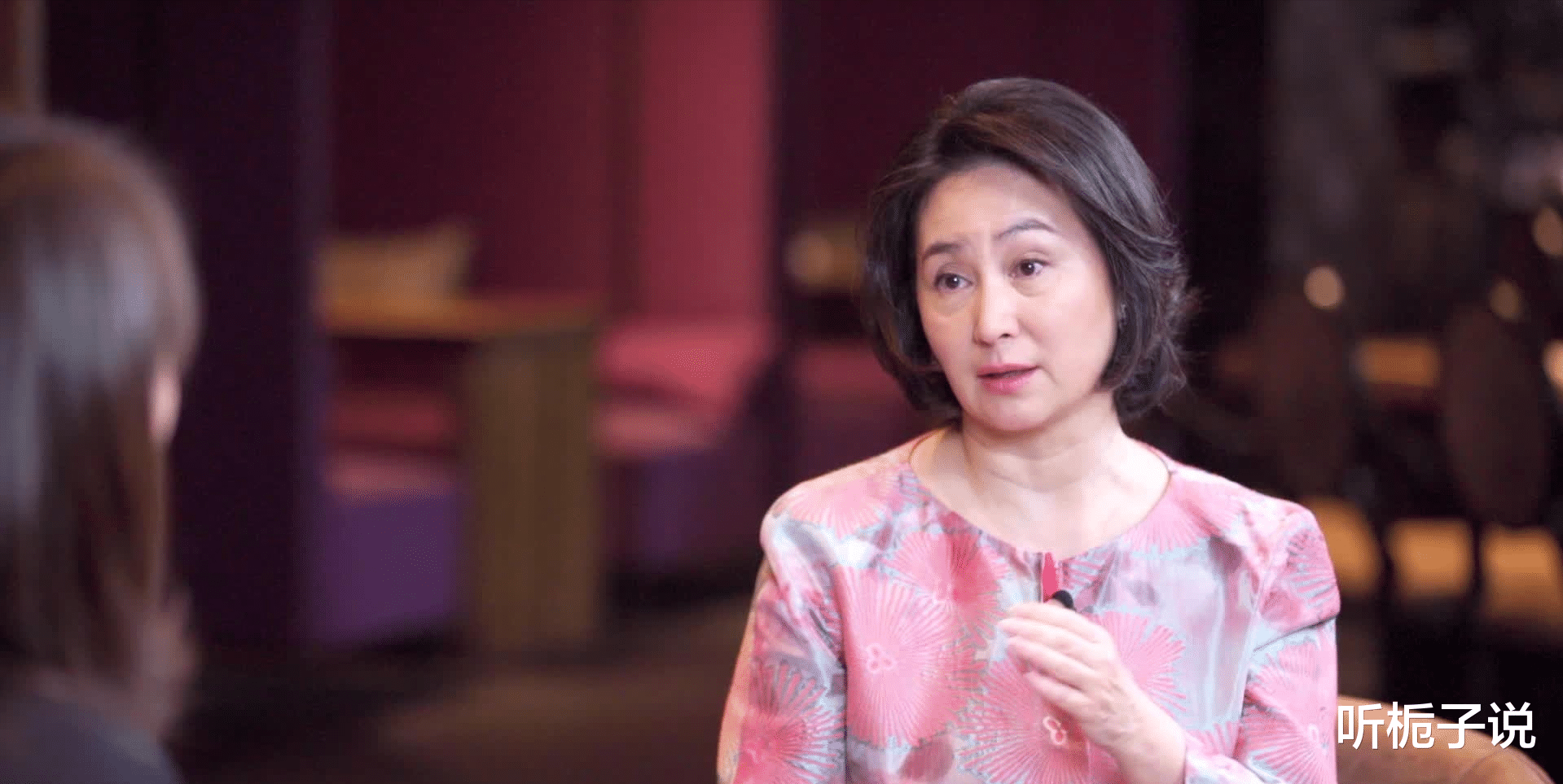 何超琼|断交崩牙驹、与洗米华抗衡、完胜梁安琪，何超琼的手段你想象不到