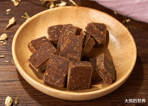 红枣|冬天又冷又干,女人记得多吃这4种食物,越吃气色越好,显年轻