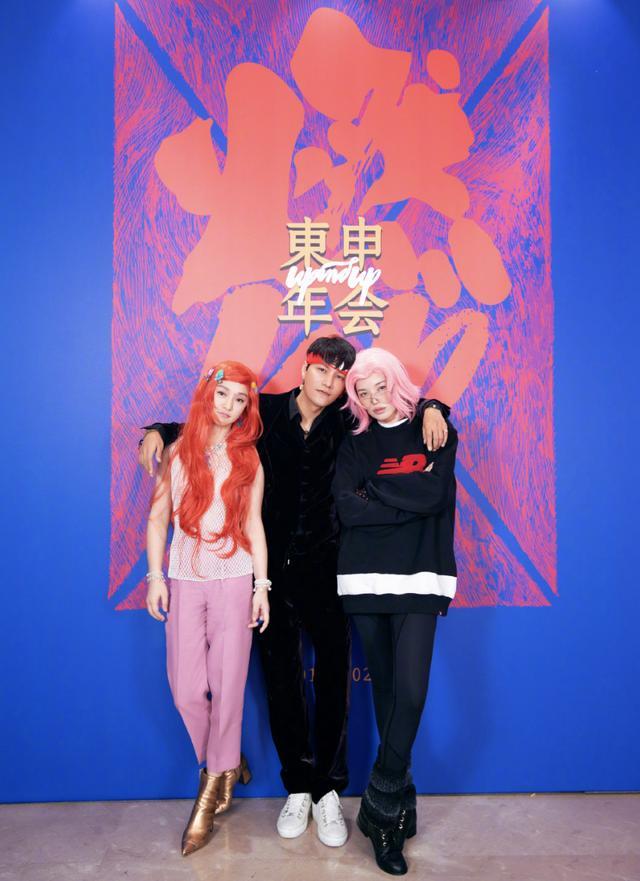 周迅|陈坤连续12年为周迅庆生，工作室曝近照，47岁迅哥笑容天真如孩童