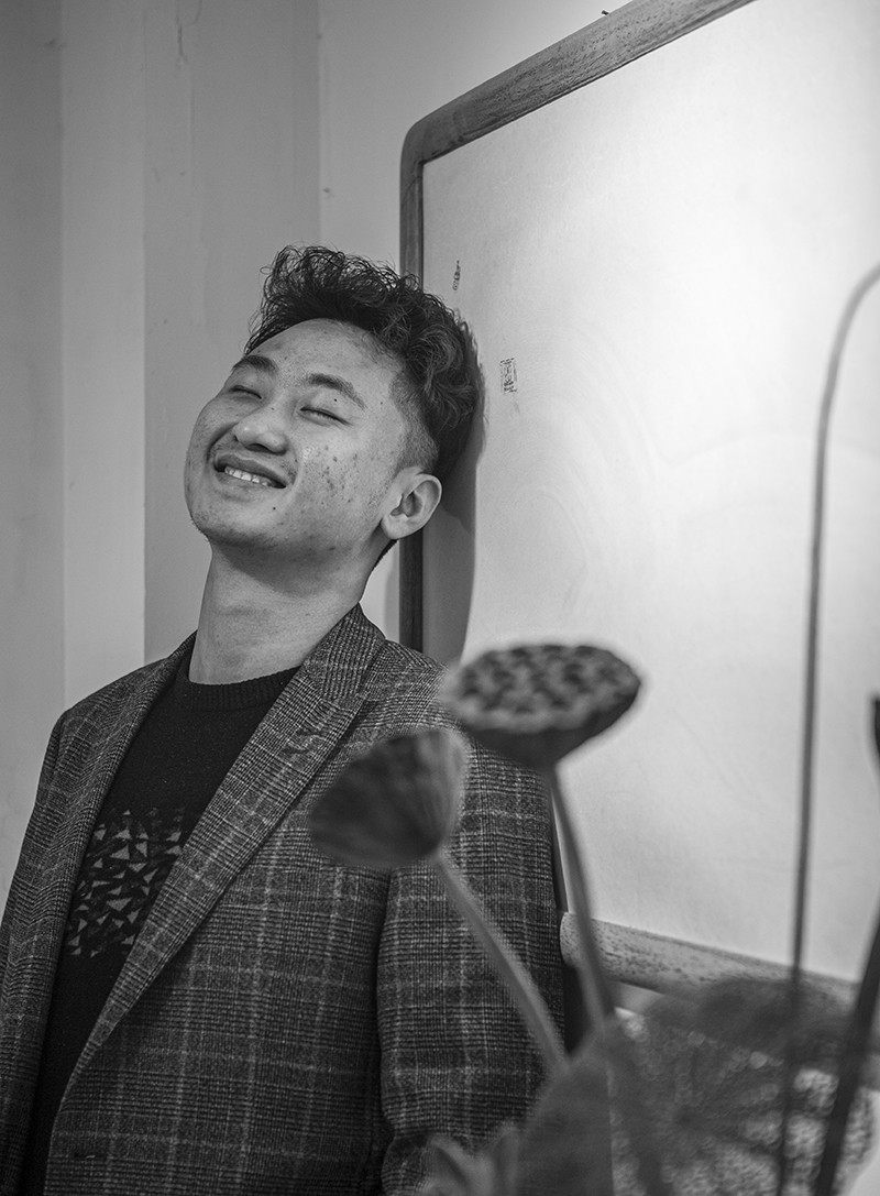 玉雕|心怀至诚，于闹市繁华中修持自我——记青年玉雕艺术家赵合先生