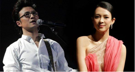 章子怡|汪峰大女儿助阵章子怡新片，小苹果当众喊章子怡妈，汪峰一脸高兴