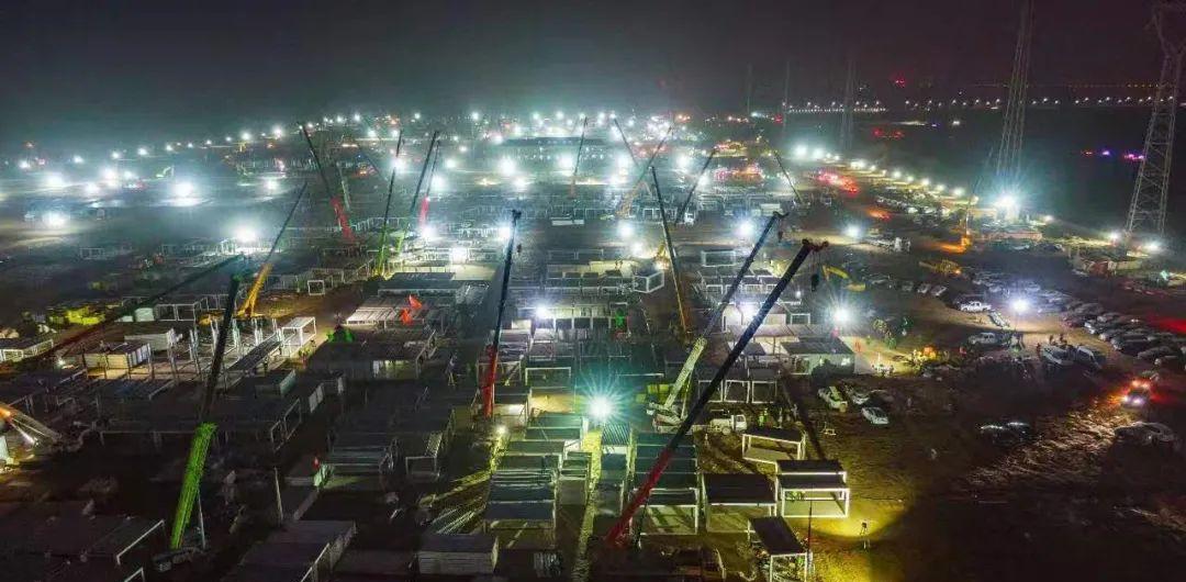 冠军聊 四川又火了？3000余人前往四川“支援”，外媒：中国速度难以超越