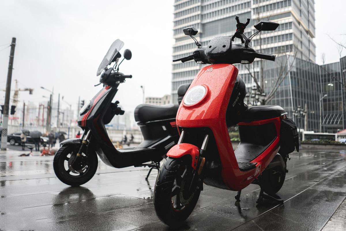 天下未来车 摩托车和电动车被禁止，孩子上学怎么办？专家这样说