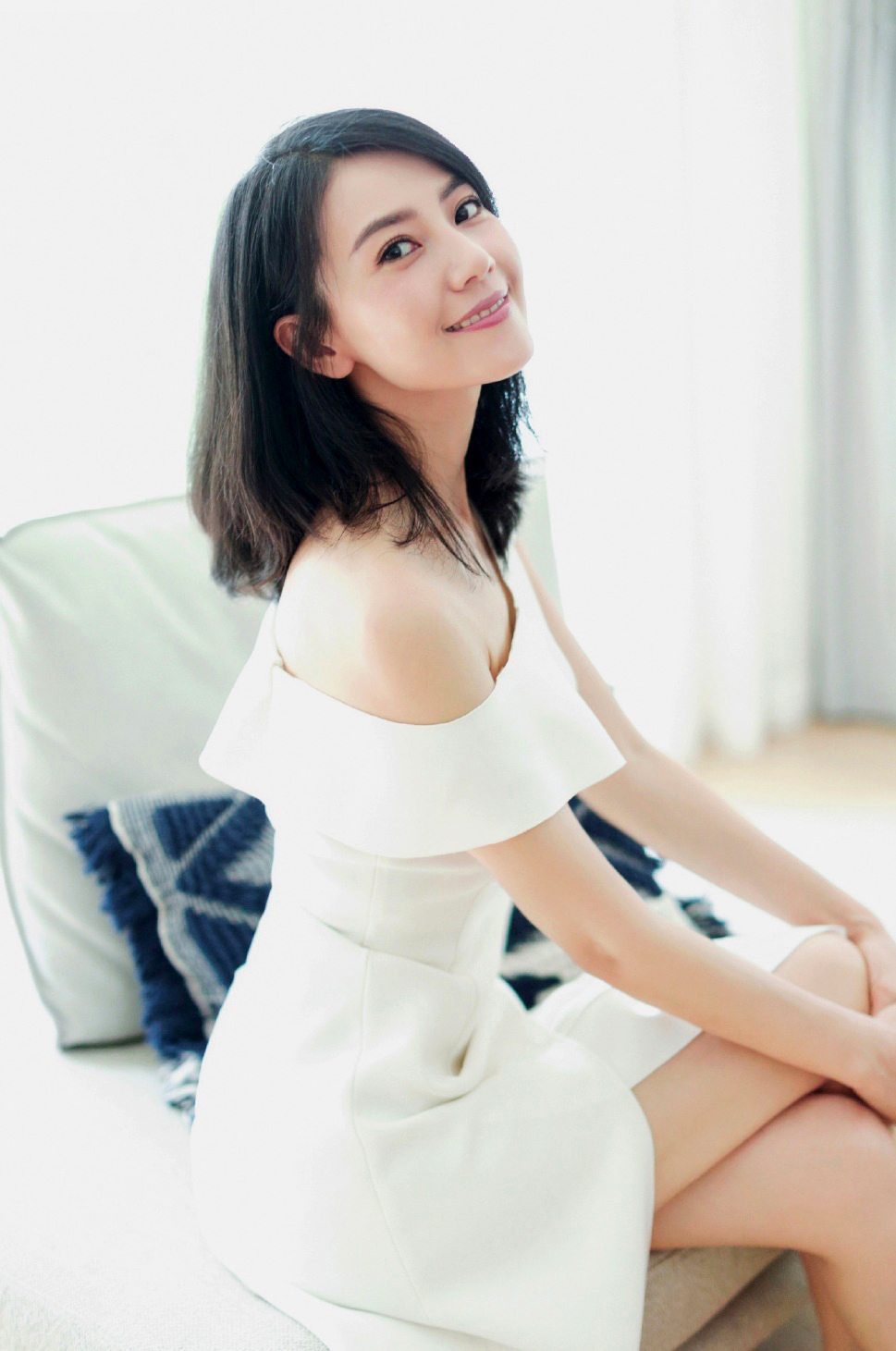 陈钰琪|又一女神掉落：陈钰琪竟然这么神似高圆圆，你能分清吗