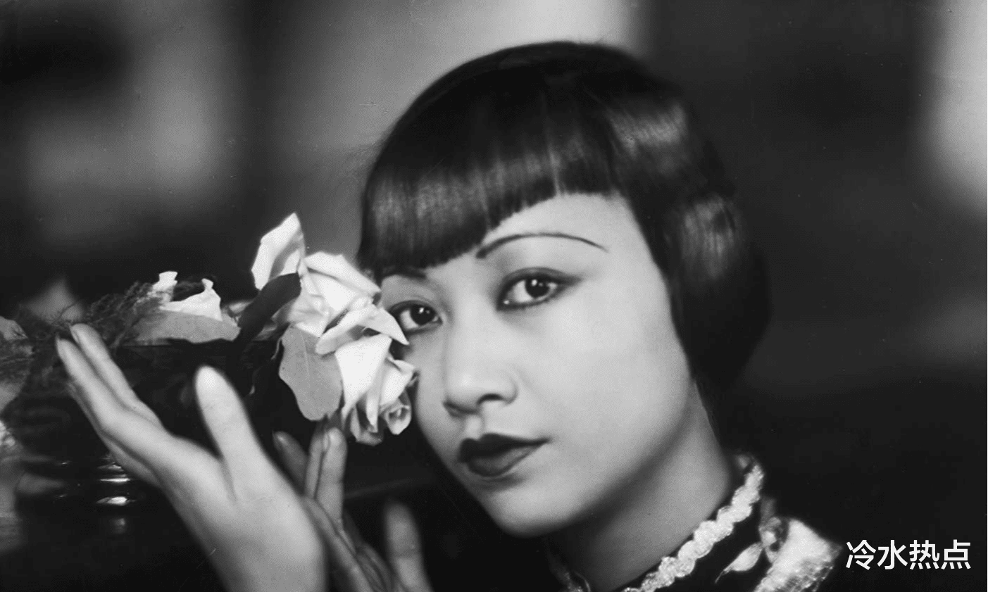 黄柳霜|蒋介石夫人宋美龄，为何要封杀女星黄柳霜，与她演的电影角色有关