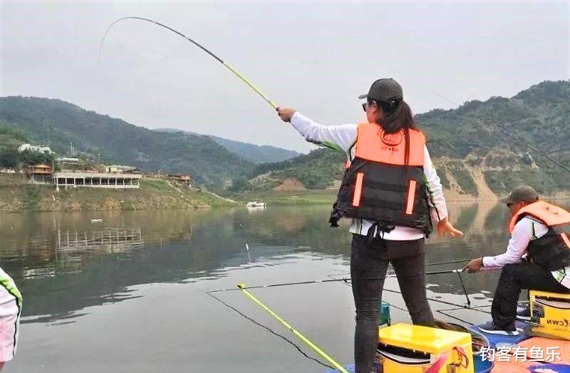 |冬季天冷鱼难钓，线组鱼竿这样搭配，钓获不比平时差