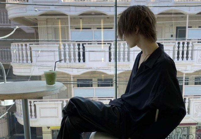 西装|日本小哥3年苦练化妆，改造后等于“换头”，网友：是同一个人吗