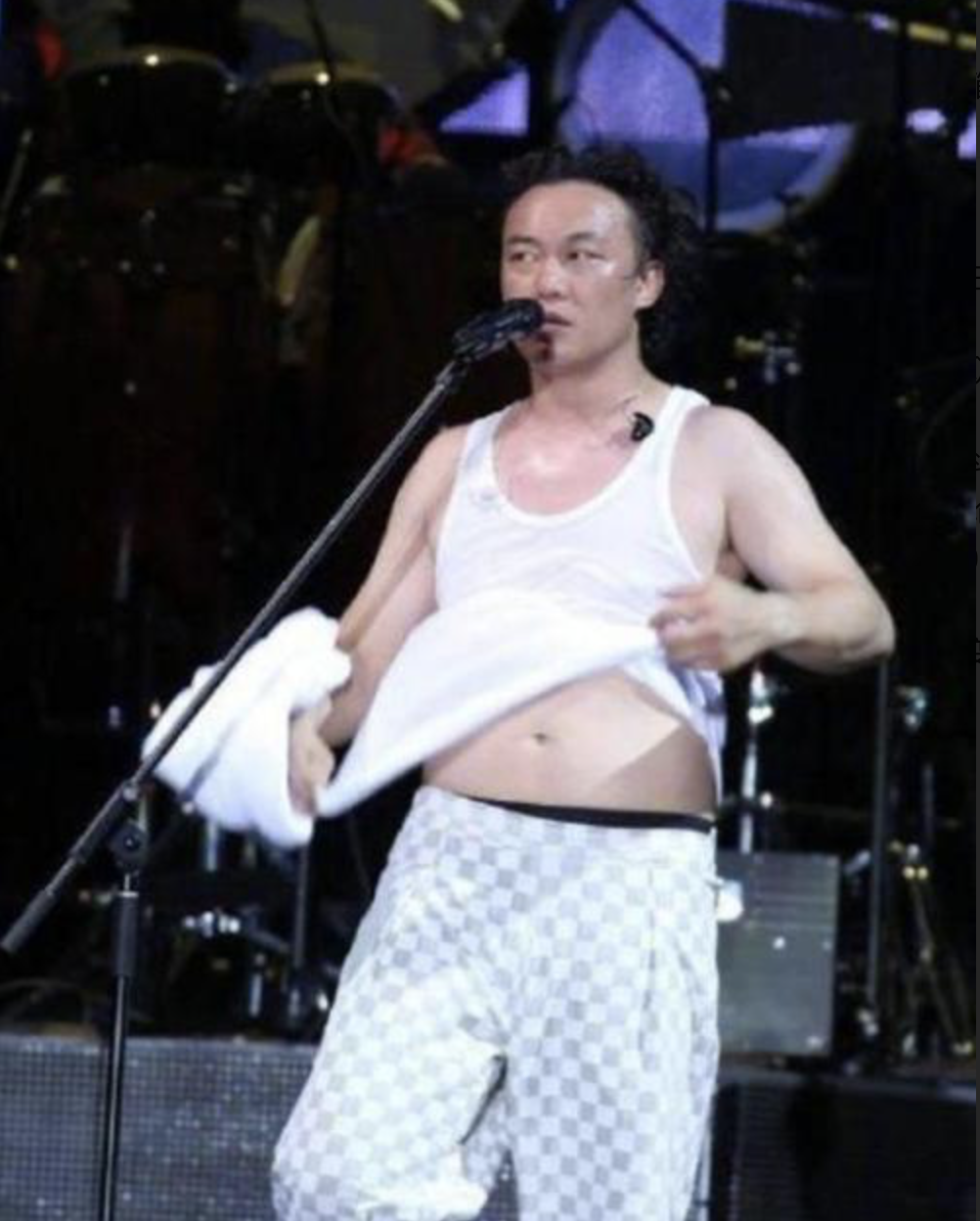 瓜拉拉|中年发福没借口了！中年油腻也没理由了， 研究：20至60岁新陈代谢效率不变