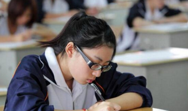 育儿心课堂|重点高中“差等生”后来咋样了?凤凰窝里的土鸡,同样很优秀