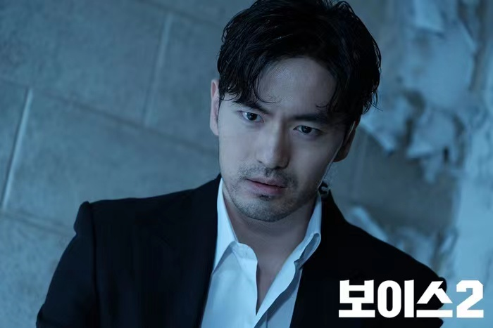 孤单又灿烂的神|韩流巨星元斌辞演新剧《不可杀》,李阵郁接演,却被嘲翻版鬼怪