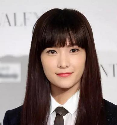 杨洋|男星“女装扮相”，杨洋温婉，王一博清美，肖战让人心动！