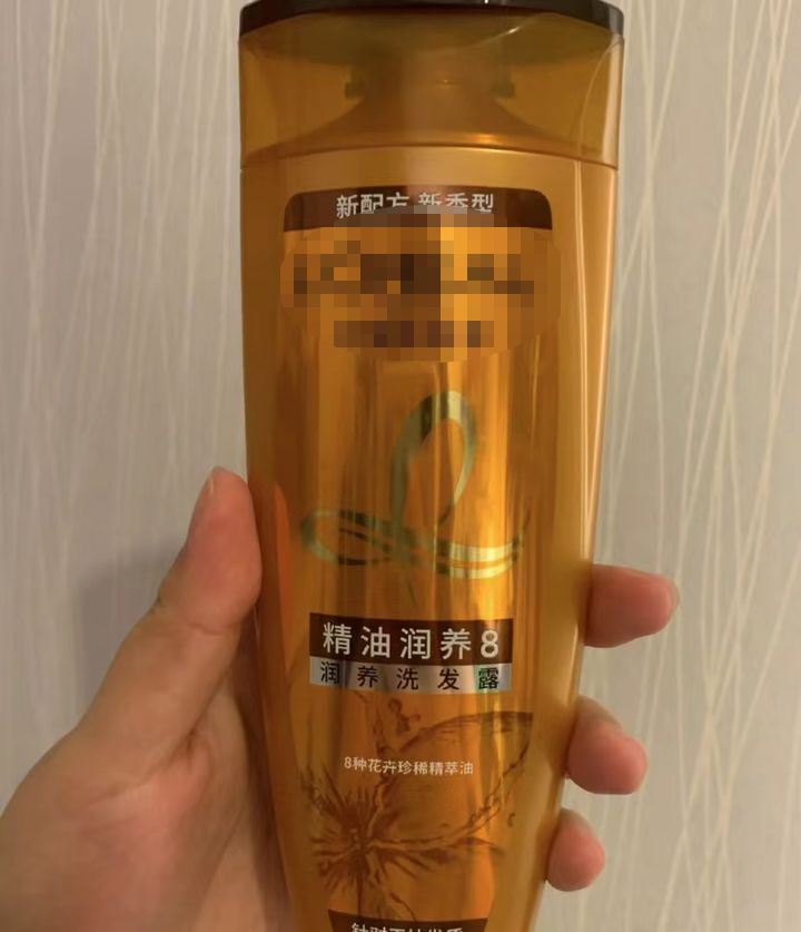 时尚学姐爱种草呀 被列入“黑名单”的网红洗发水，风大用完还掉发，孕妈还在囤？