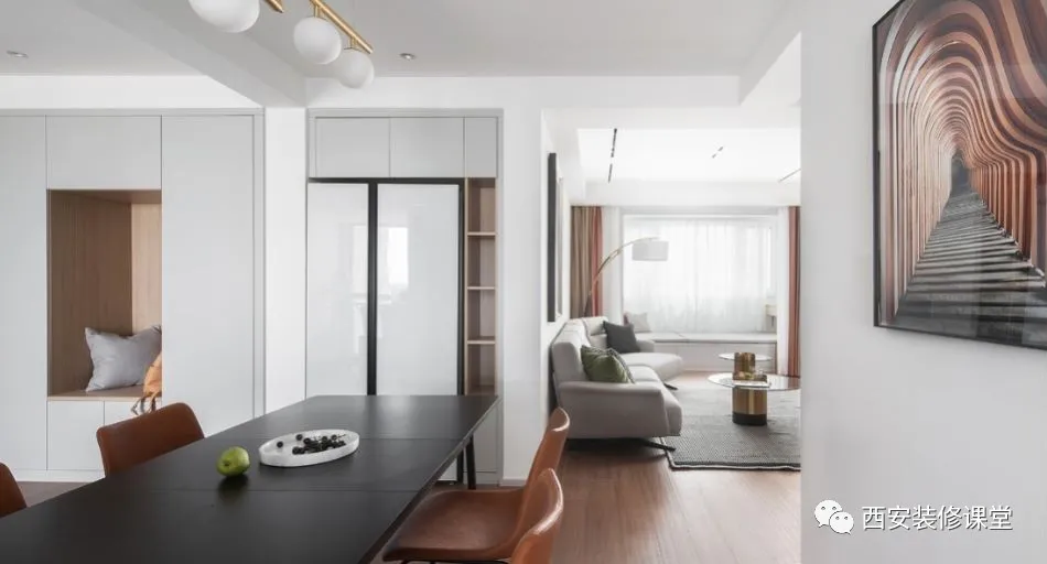 |冰箱旁边有缝隙？难道留着？