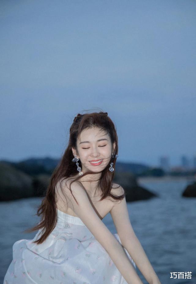 巧百搭|郑合惠子的“滤镜美颜”,颜值拍出百分百,搭配小裙子美若天仙