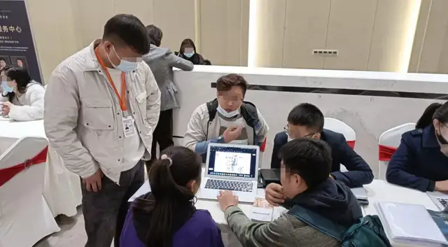 重庆|号外！观音桥网红神盘接房啦！历经十年风雨，重庆再添新地标！