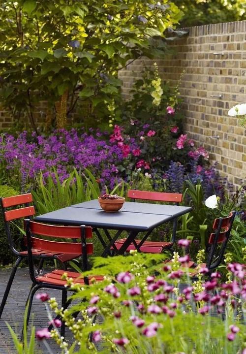 庭院设计| 小空间造园有困难?记住这几点,小花园也可以美轮美奂