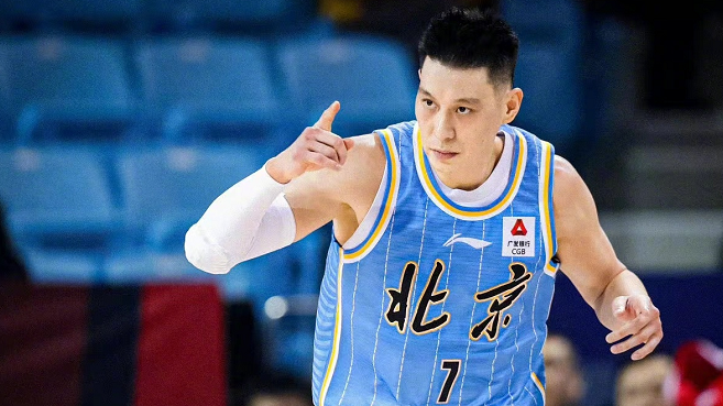 林書豪|首鋼版詹眉連線！林書豪助飛高塔暴扣，被重點(diǎn)盯防半場(chǎng)6中0