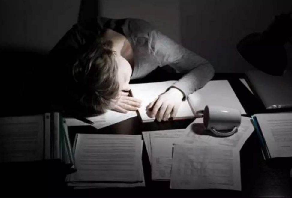 衰老|当“下半身”出现这些异常，说明你开始老了！
