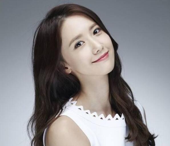 洗发水|头发刚打湿就抹洗发液？难怪出油旺盛又掉发，3个洗发步骤应谨记