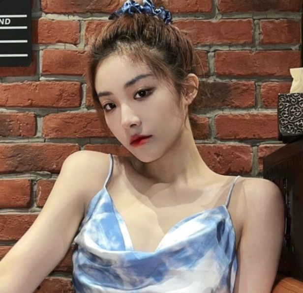 马赛克|喻言上节目，两次被打马赛克？扒一扒这位青春女偶像