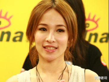 杜新枝|张艺兴告王一博粉丝,萧亚轩新欢,章子怡植发,李狗蛋又有孩子?