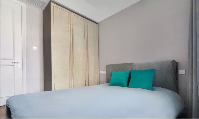 115㎡美式轻奢住宅，沉稳华丽大气，还有这么大的衣帽间