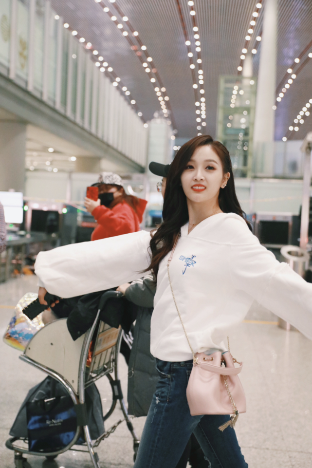 吴宣仪|吴宣仪往期综艺谈绿茶行径，被指内有乾坤，多关注甜妹事业