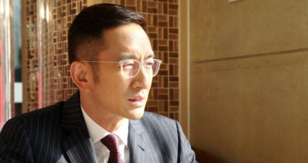 |吴启华：演戏一流却未大红大紫，一生为情所困惨遭被妻子败光5亿