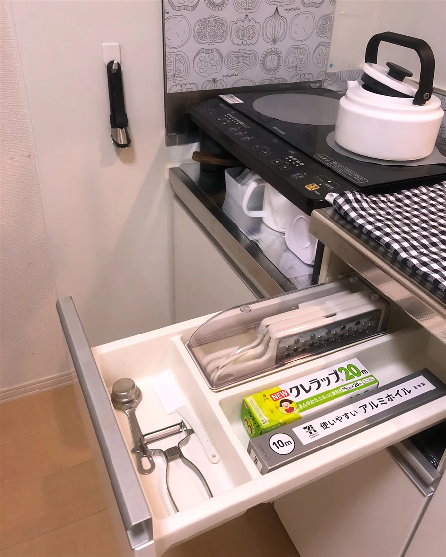 |35岁日本姑娘晒生活照：独居11年坚持断舍离，原来一个人过这么爽