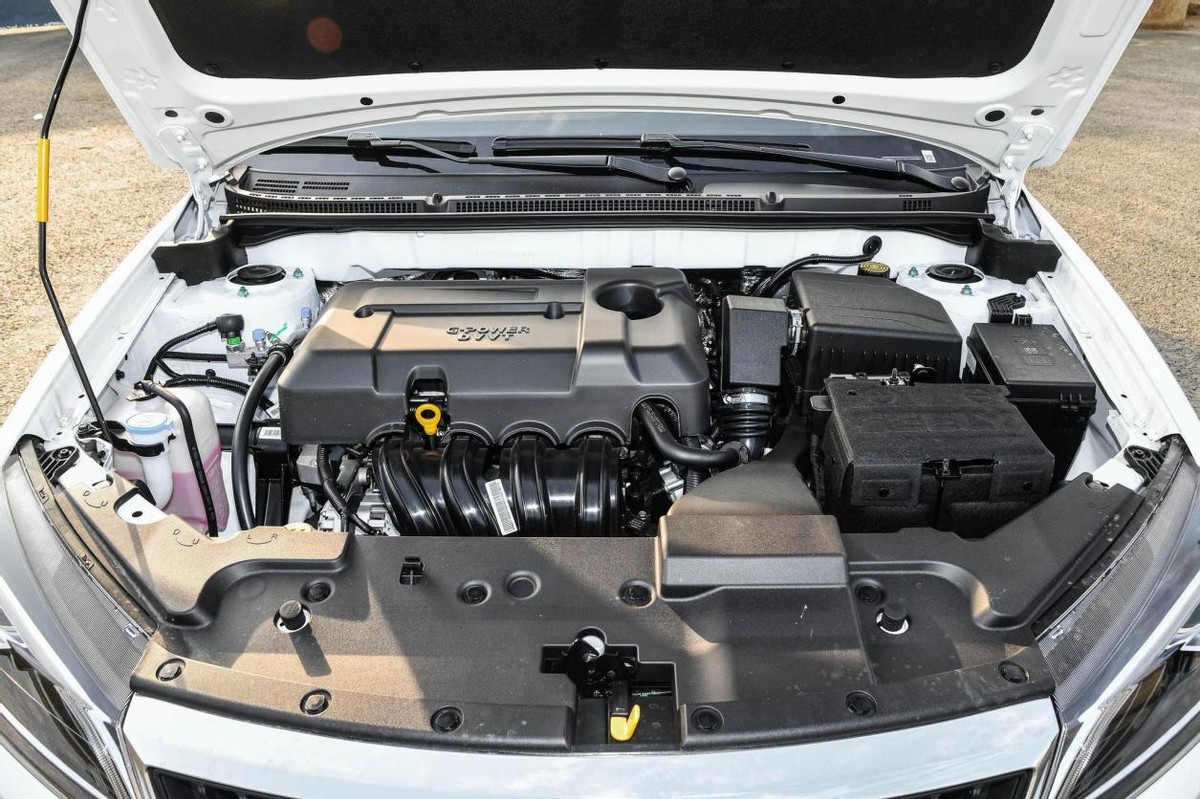 五菱宏光|适合“打工人”的3款家用车，油耗低保养也便宜，最低2.88万起