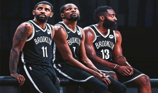 篮网队|篮网为夺冠做出正确选择!纳什帅位保住了,哈登妥协,做两大决定