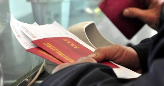 存折又成“香饽饽”?年轻人“扎堆”去银行办“存折”,这是为何