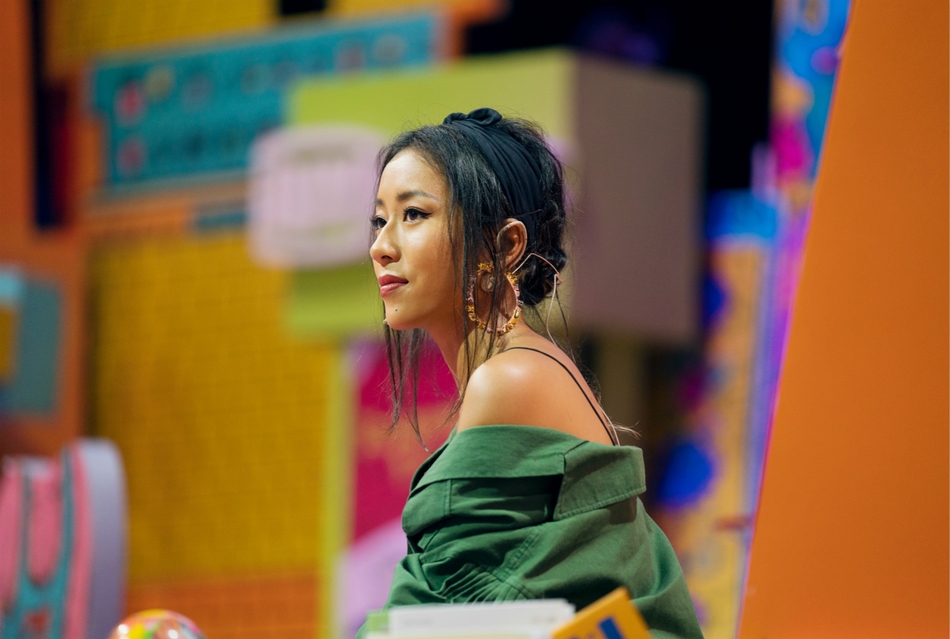 李娜|解约了，然后呢？李娜、吉克隽逸集体沉默，得物耐克价格超级加倍！