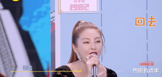 何炅|《快本》迎来聒噪的主持人：嗓门大、爱抢话，何炅都有点接不住了