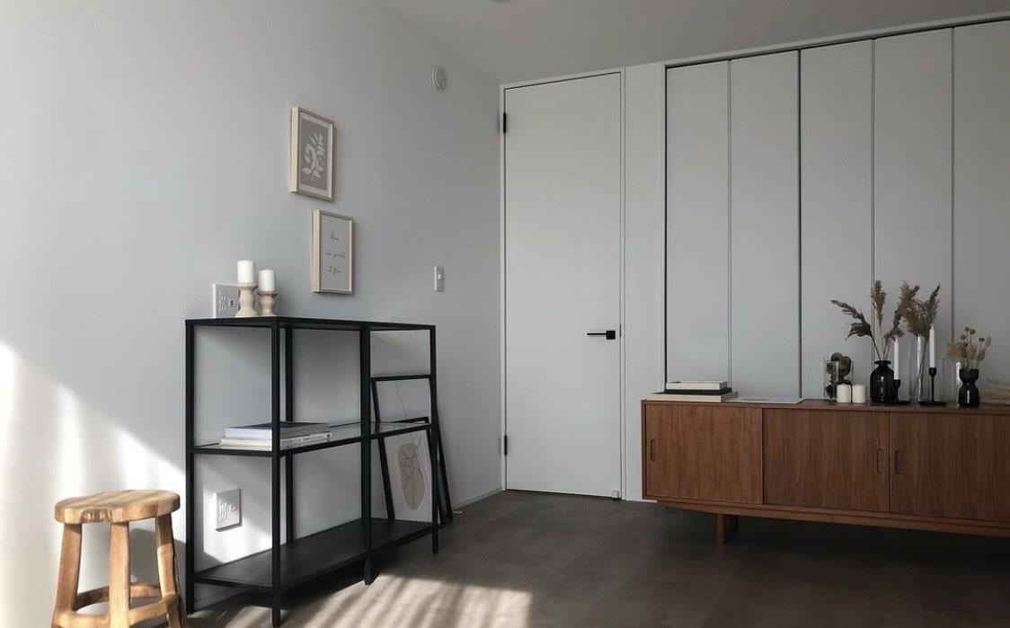 参观完她家后,整个人都被治愈了!小家简单清爽,越住越舒心!