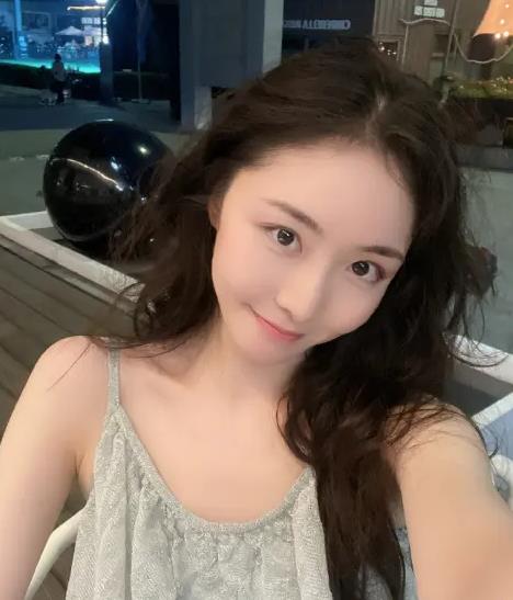 霍尊|可怜的霍尊！七夕当天别人在享受爱情的美好，他却因此而退圈