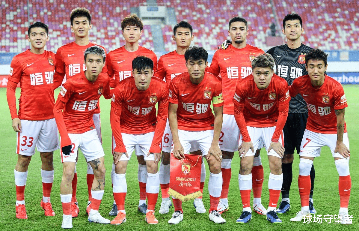 廣州隊|3連勝！廣州隊力壓海港劍指亞軍，青訓小將雙雙爆發(fā)暗藏深意