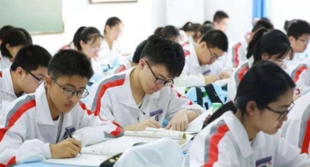 物理|如何判断一个学生“智商”高低？这2科成绩在85分以上，智商偏高