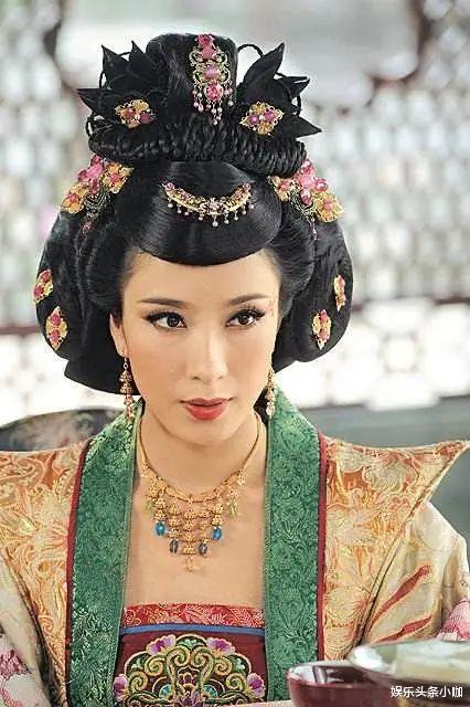 陈亚男|恭喜！二胎生子，他俩终于圆满了！