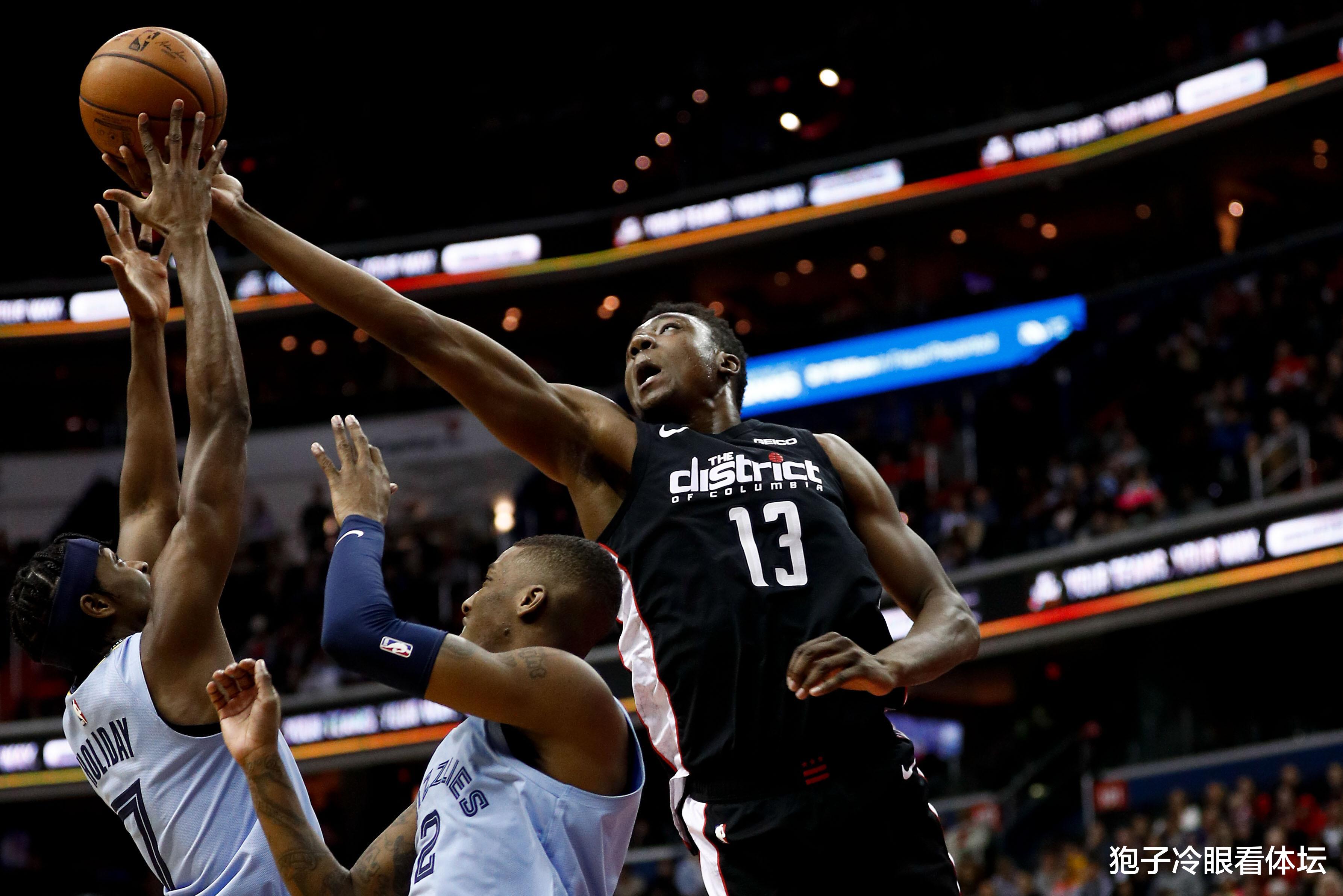 湖人队|十字韧带撕裂！官宣赛季报销 太惨了 湖人选中的悍将刚成长为巨头