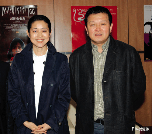 倪萍|倪萍：经历3段婚姻，和陈凯歌同居5年被抛弃，嫁给记者后悔一生